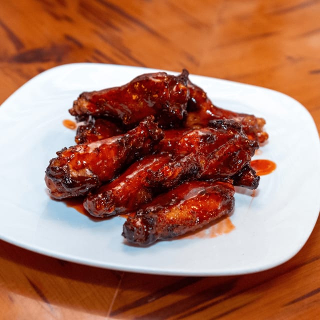 Pretty Megs Wings.